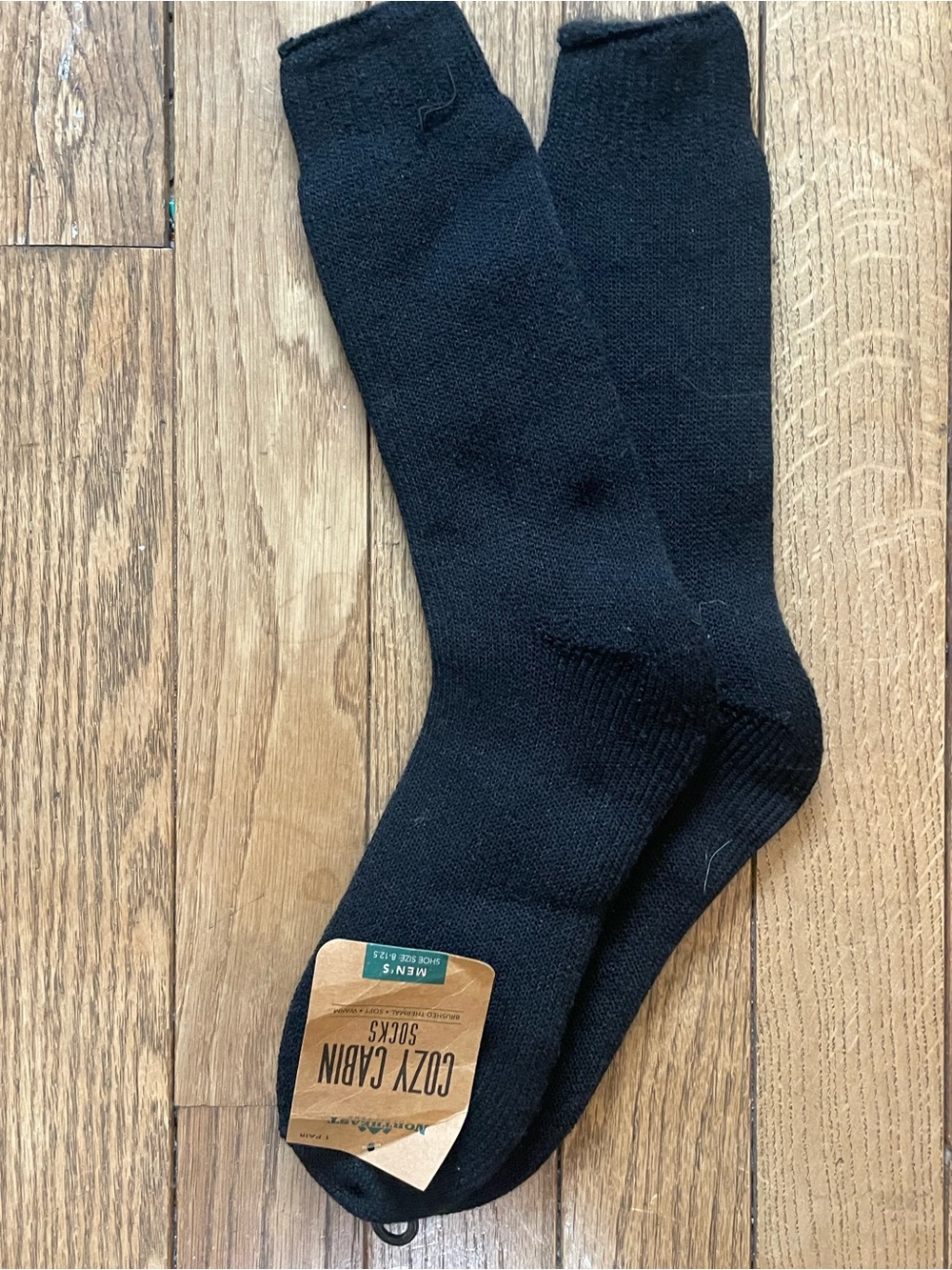 Northeast Outfitters Men's Cozy Black Cabin Socks NWT Size 8-12.5